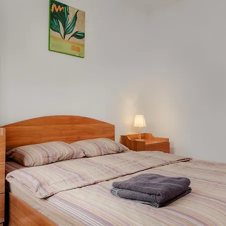 Old Town Chic 1 Bedroom W Self Check In Bucharest Exterior photo