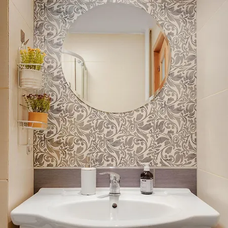 Old Town Chic 1 Bedroom W Self Check In Bucharest Exterior photo